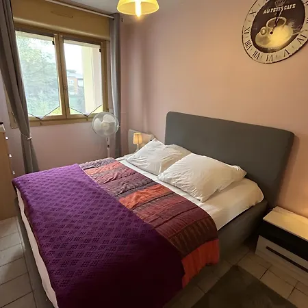 Appt Rez-de-jardin Apartment