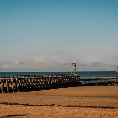 Apartment Appt Rez-de-jardin Courseulles-sur-Mer