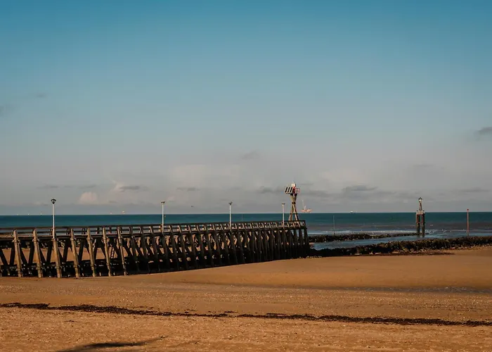 Apartment Appt Rez-de-jardin Courseulles-sur-Mer
